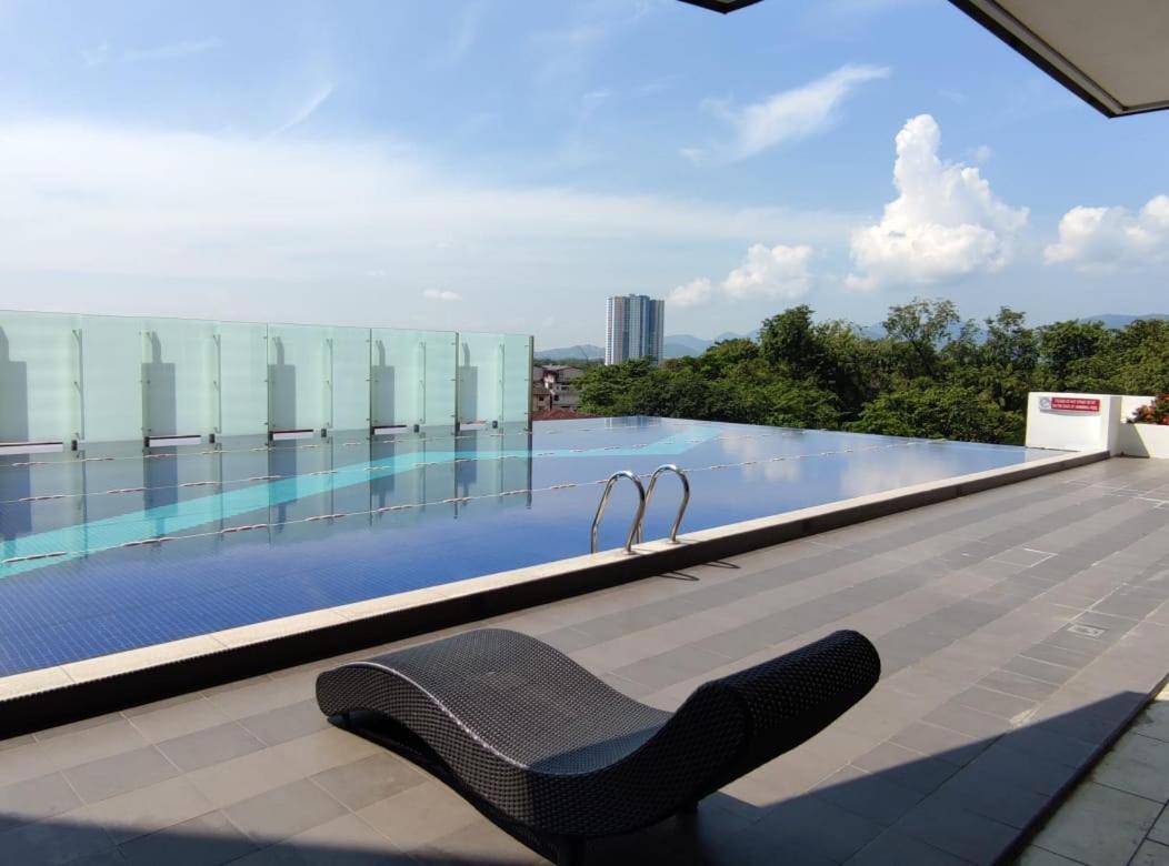 Mr Holiday - Majestic Ipoh Town Apartment Bagian luar foto